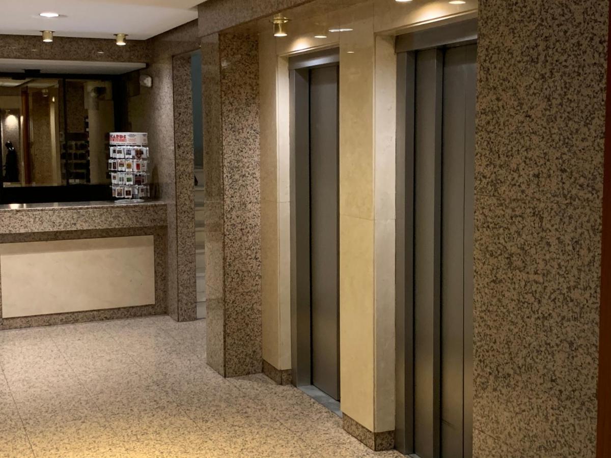 Y Estudios Torr En - Chamartin Con Wifi Gratis Appartamento