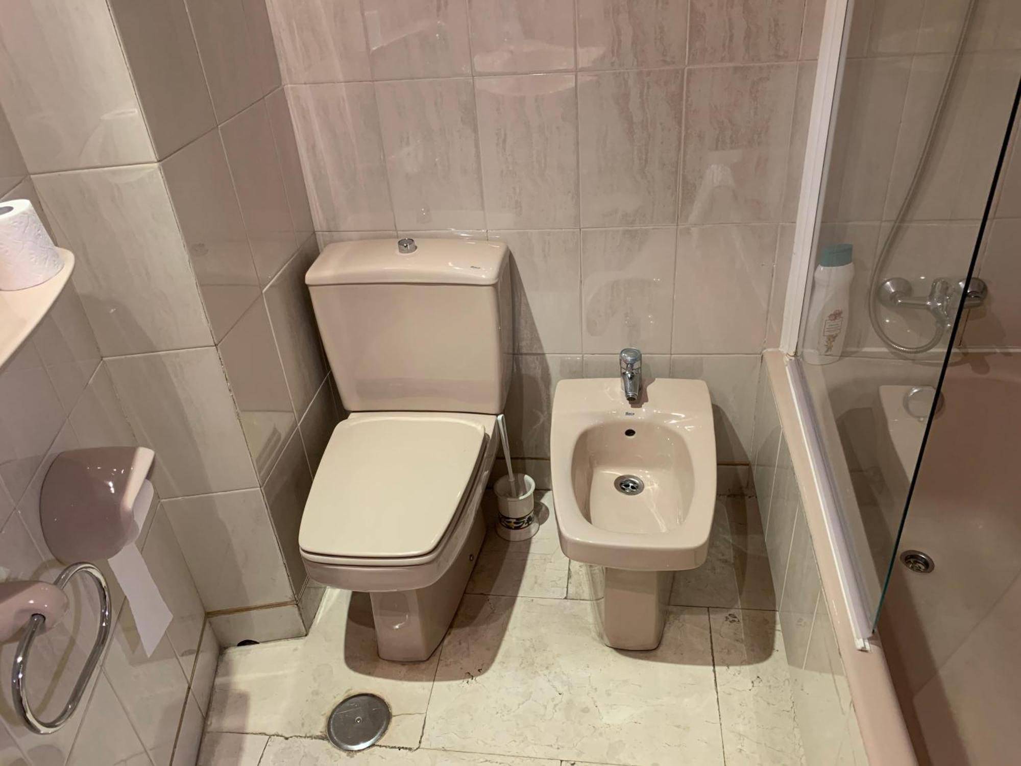Appartement Y Estudios Torr En - Chamartin Con Wifi Gratis *
